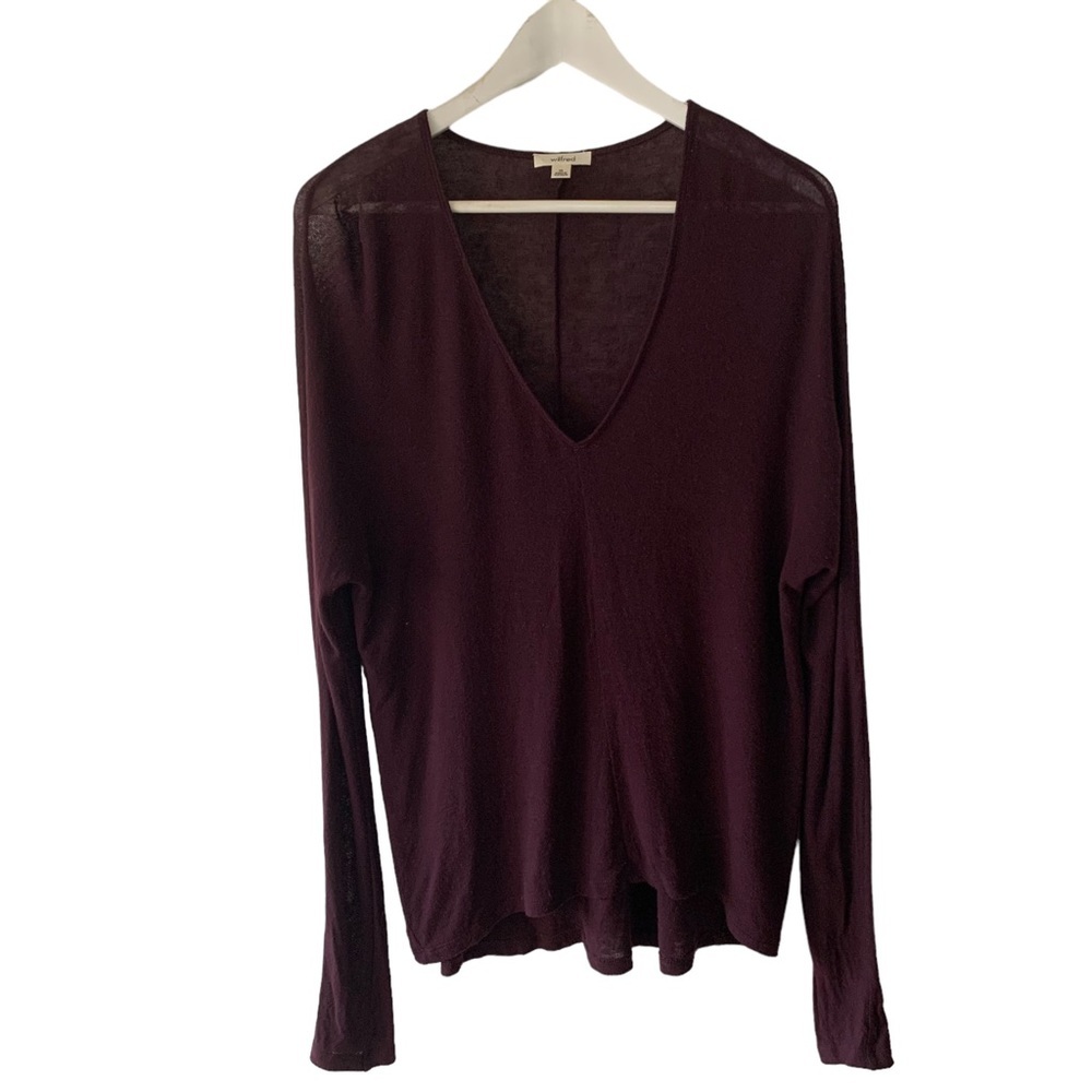 Aritzia Wilfred V-Neck Lightweight Sweater Women XS Plum Purple Long Sleeves
